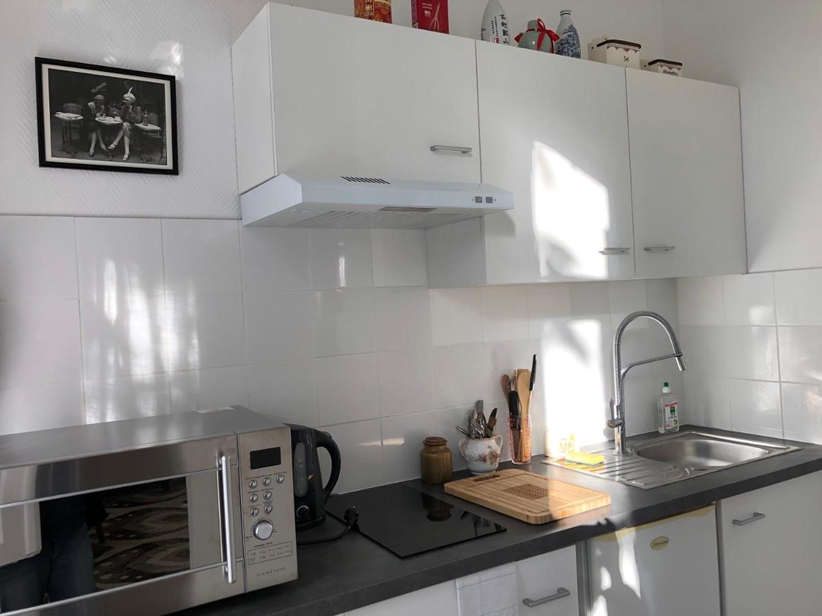 Villa Camelia Quartier Thermal Grand Studio Au Calme Vichy Bagian luar foto